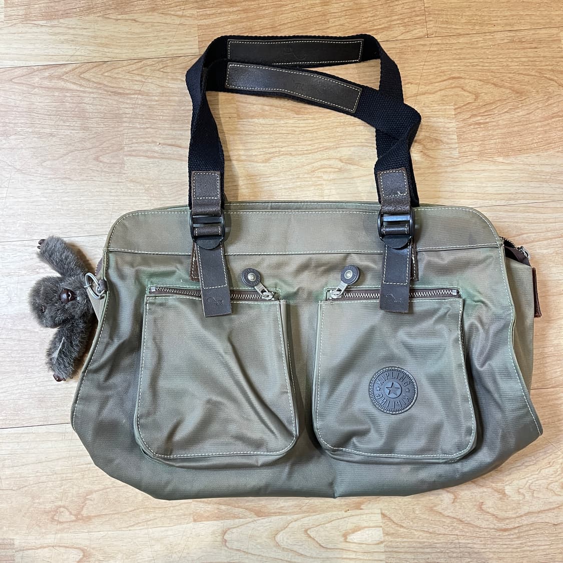 키플링 토트백 상품이미지1