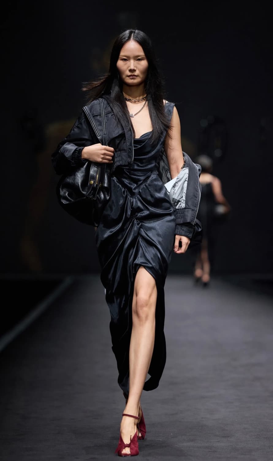 Vivienne westwood 25SS CAT WALK NO.6 상품이미지1