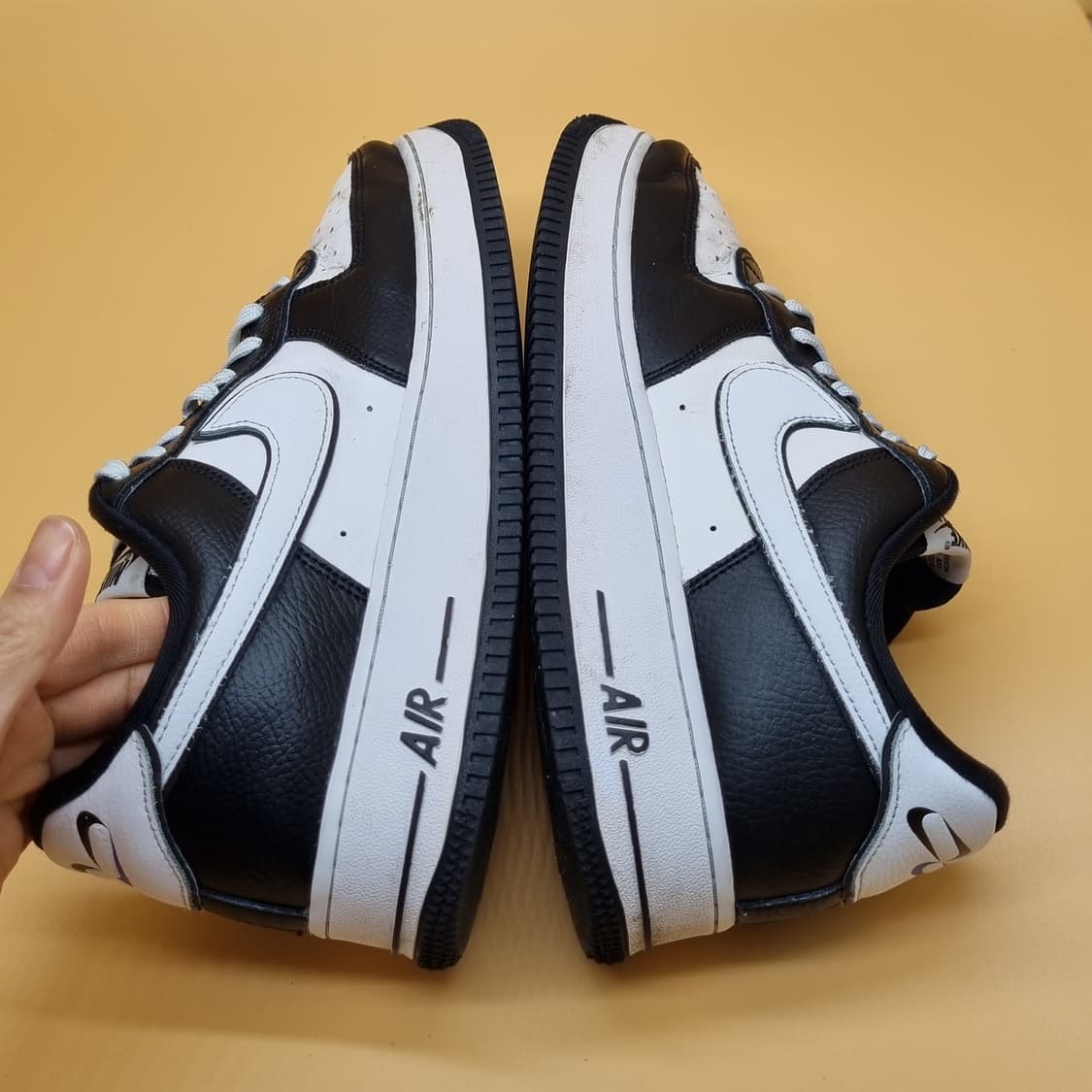 나이키 에어포스1 블랙화이트 남성운동화270  상품이미지5