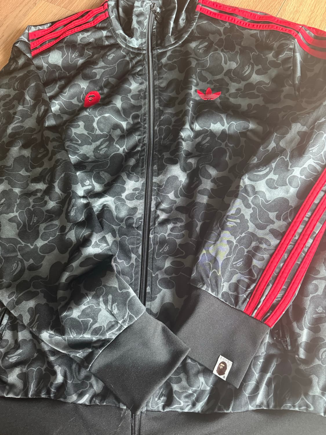 아이다스X베이프 카모 트랙탑 상품이미지1