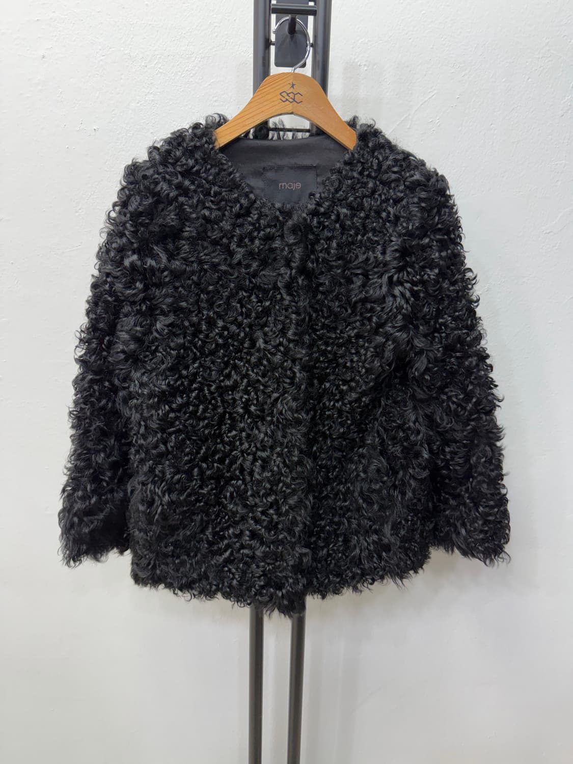 정품) maje 마쥬 블랙 리얼양털 자켓 1 상품이미지1