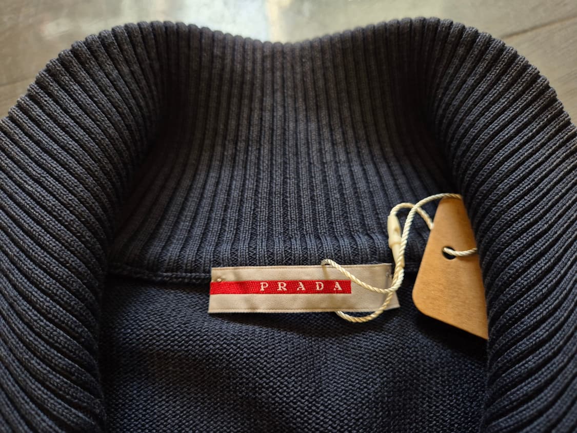 00s 프라다 짚업 니트 상품이미지7