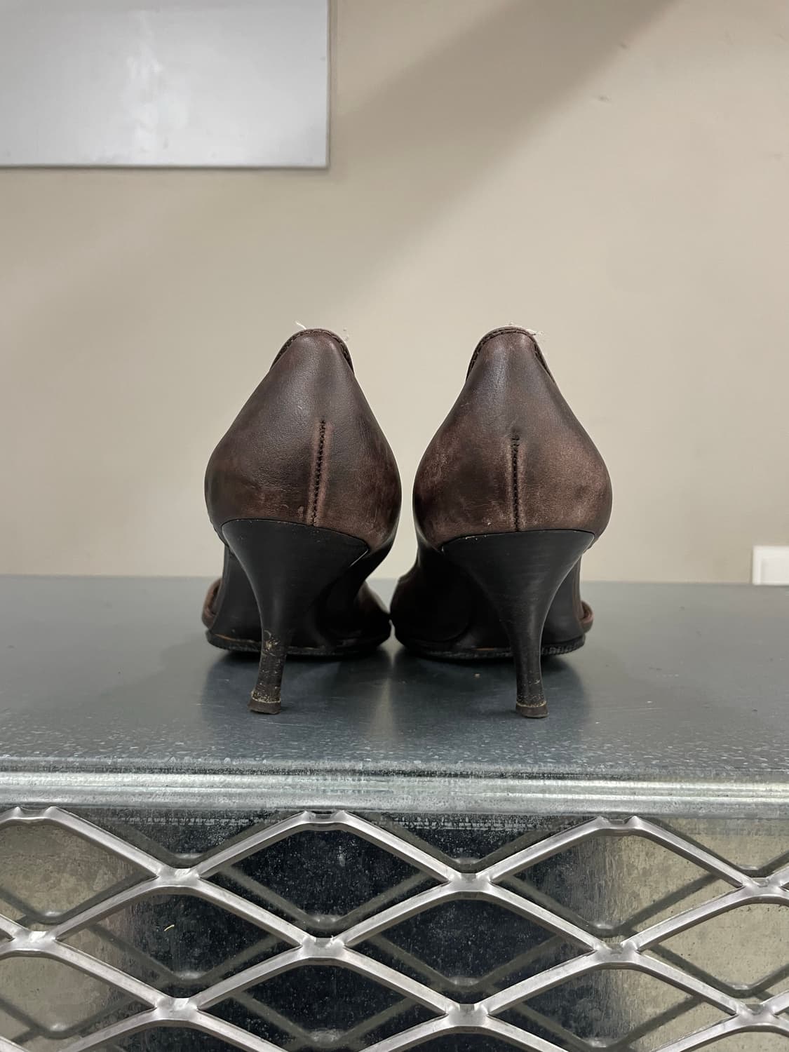 페레가모 바라 레더 힐 6.5D 상품이미지2