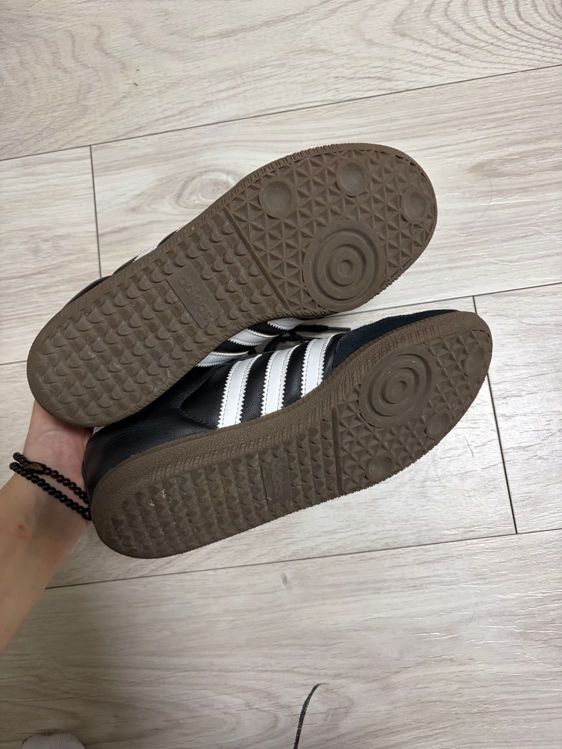 아디다스 삼바 OG 블랙 화이트 검 상품이미지3