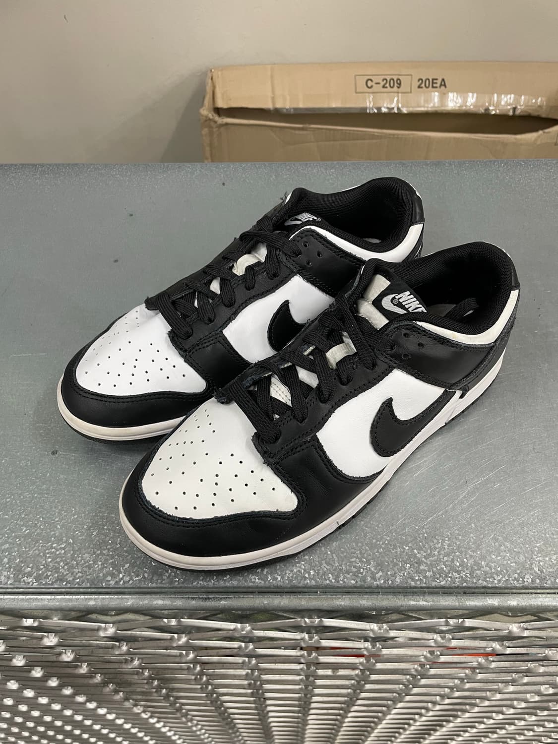 나이키 덩크 로우 레트로 블랙 260 상품이미지2