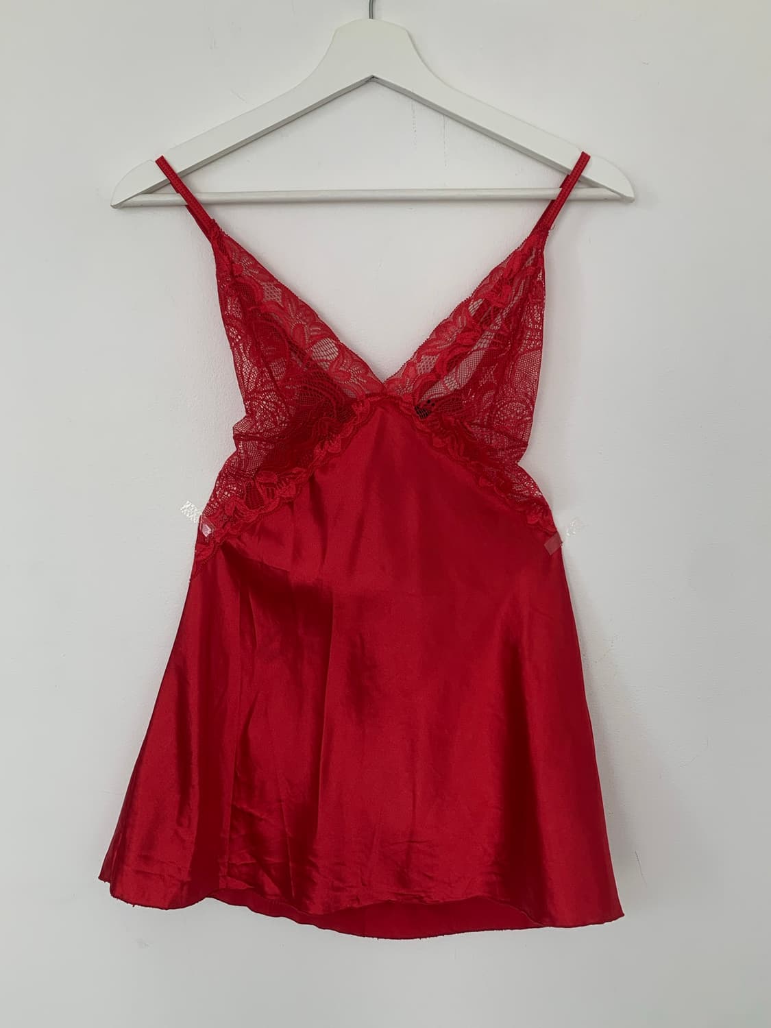 Red lace slip dress 상품이미지1