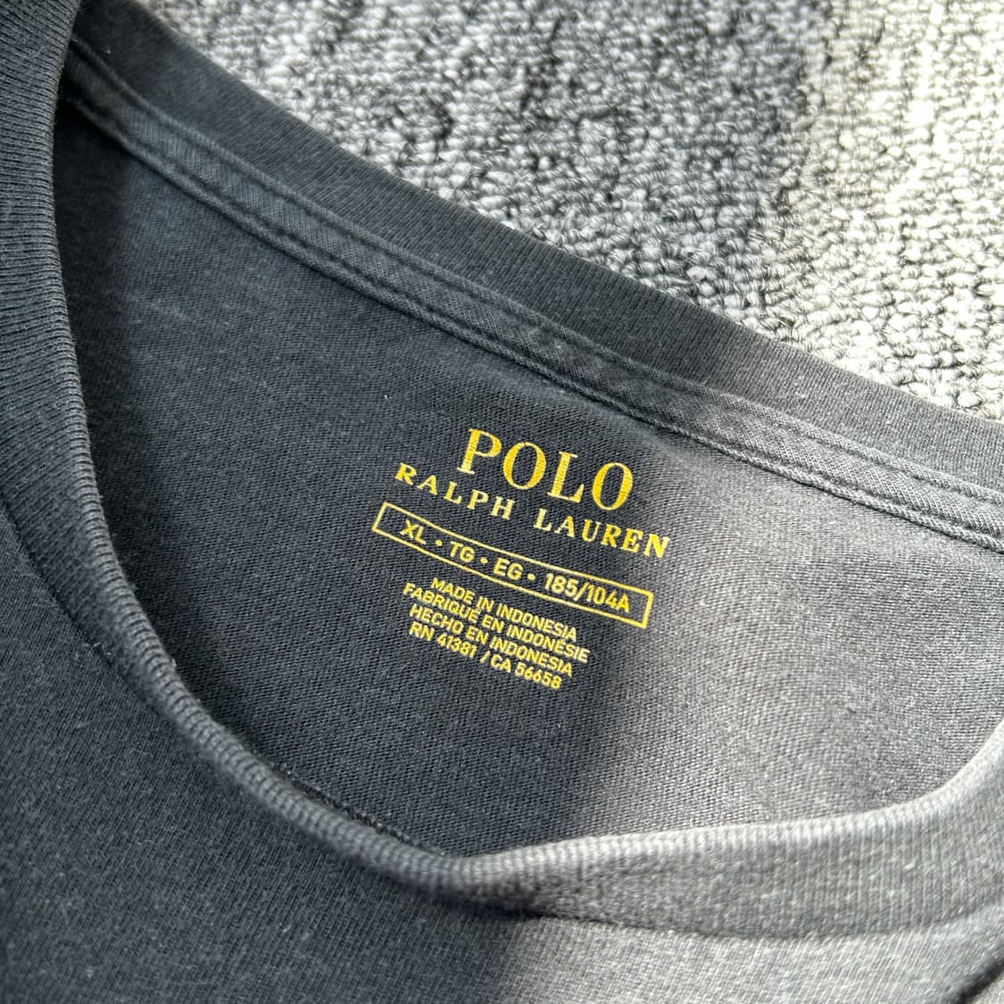 폴로 랄프로렌 블랙 반팔티셔츠 상품이미지6