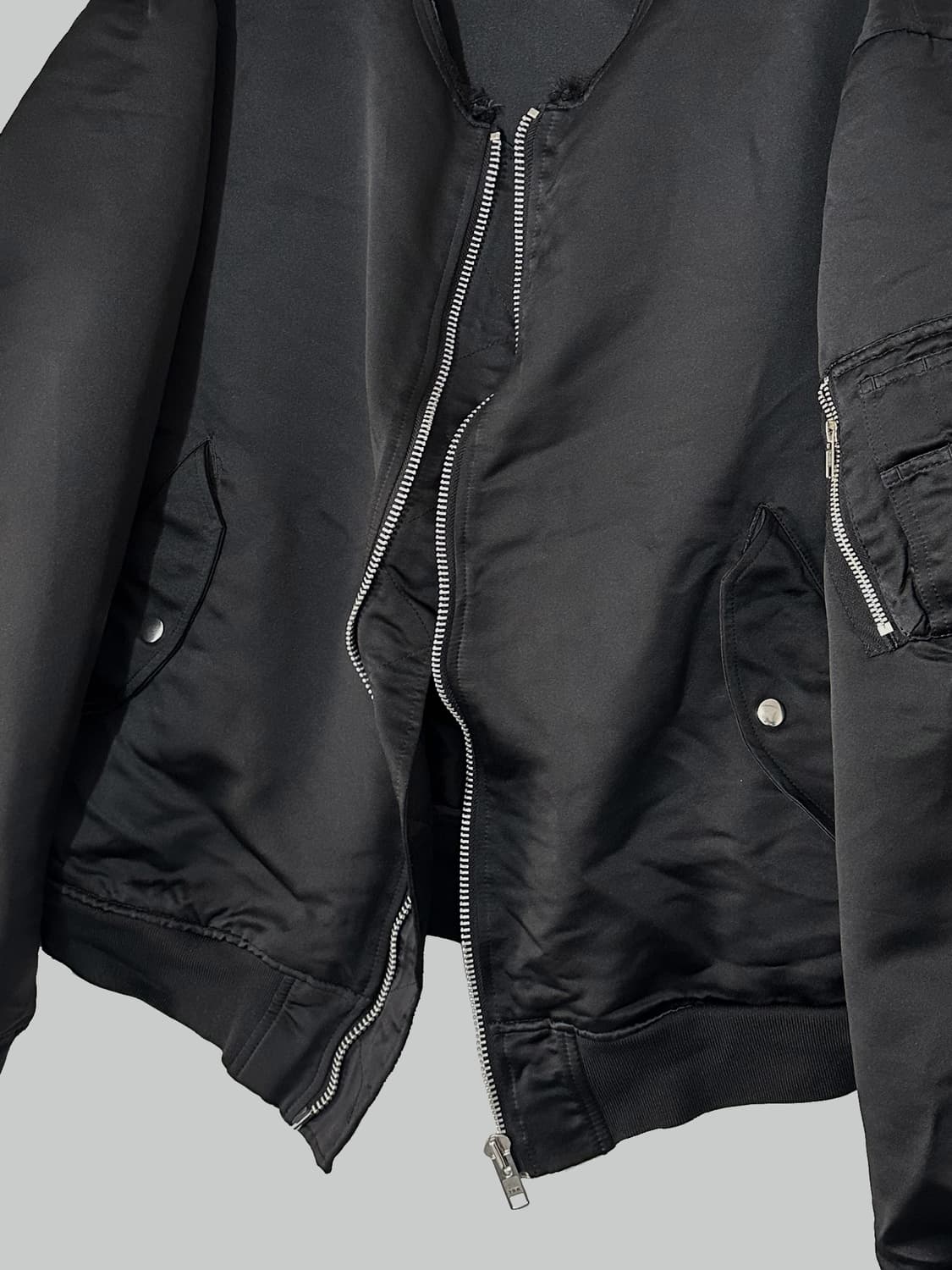 꼼데가르송 블랙 축융 폴리 ma-1 상품이미지4