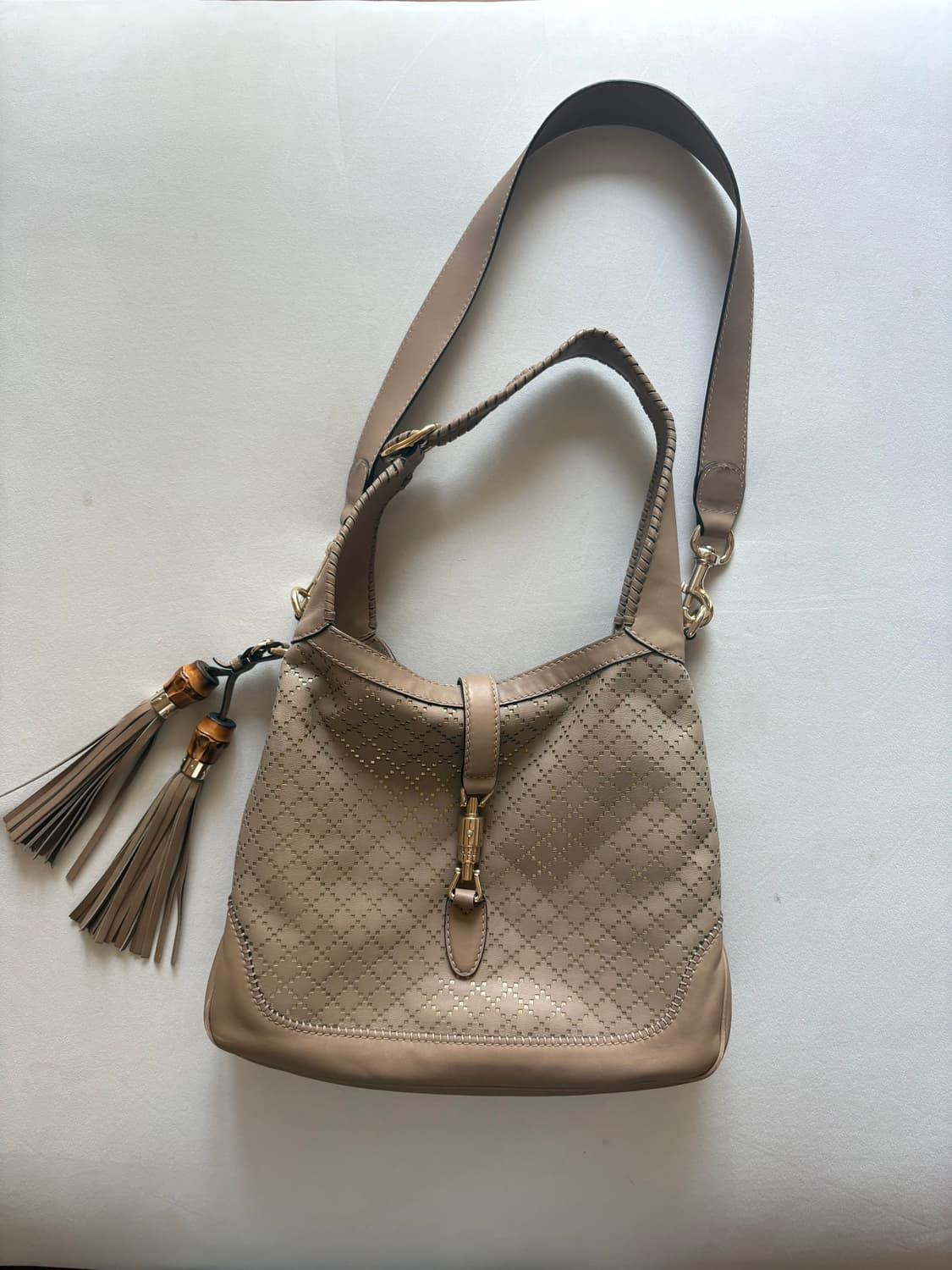 구찌 뉴 재키 숄더백 상품이미지1