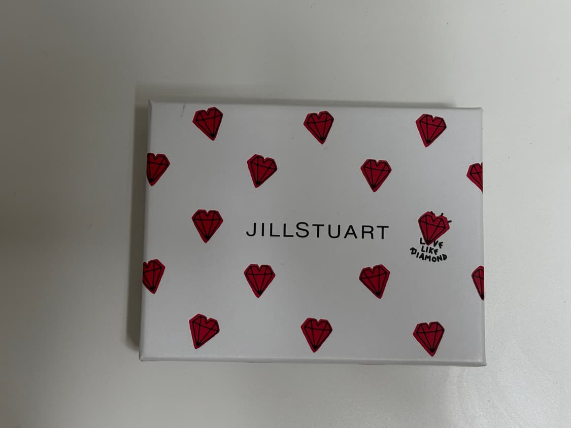 질스튜어트 하트 지갑 상품이미지4