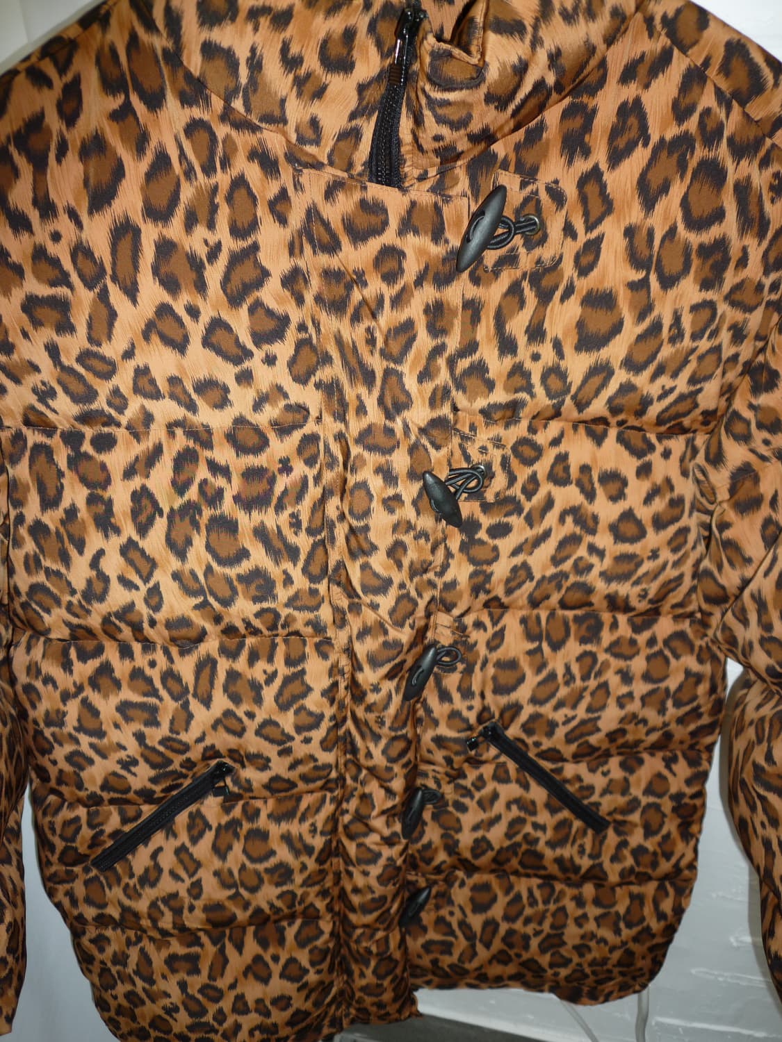 leopard toggle buttons jumper 상품이미지7