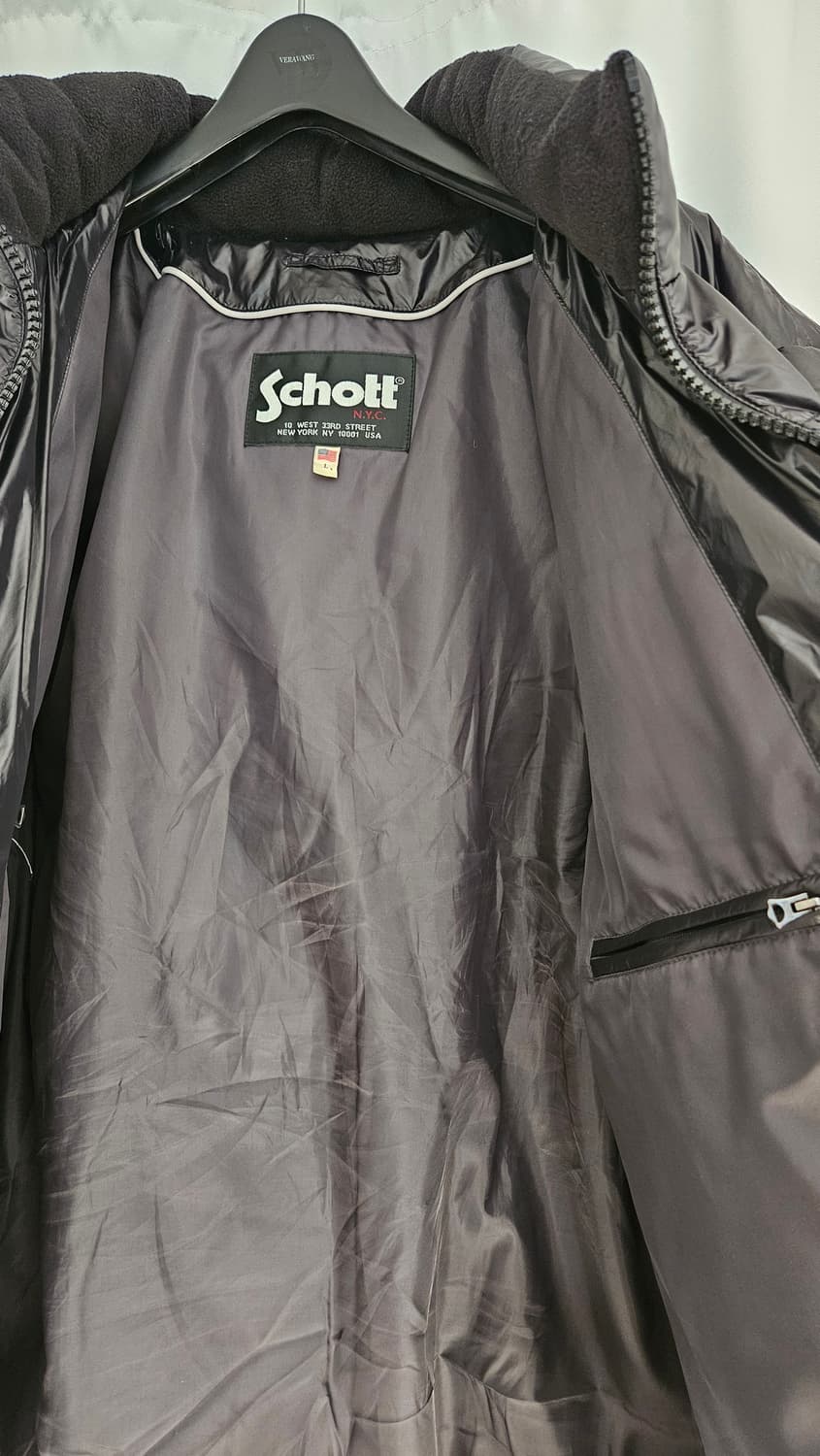 Schott NYC 유광 블랙 패딩 상품이미지5