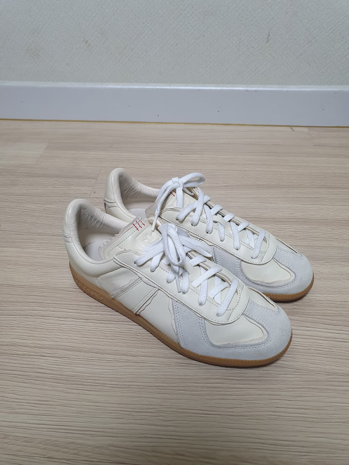 아디다스 BW 아미 스니커즈 270 상품이미지2