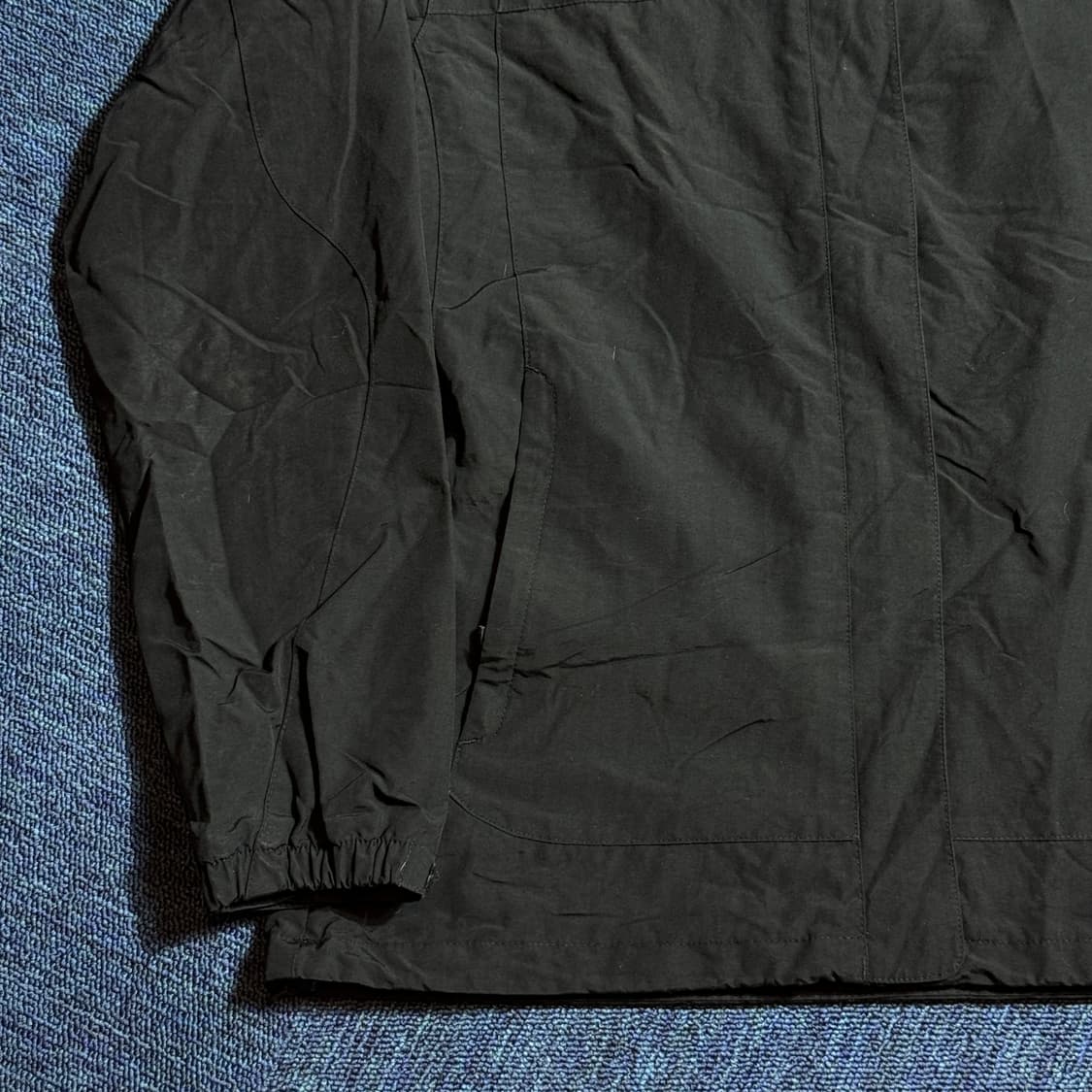 노스페이스 블랙 후드 바람막이 상품이미지3