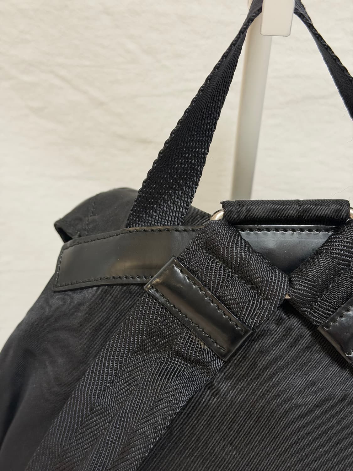 (A급)정품 프라다 포코노 나일론 투포켓 스몰 백팩 블랙(게런티있음) 상품이미지6