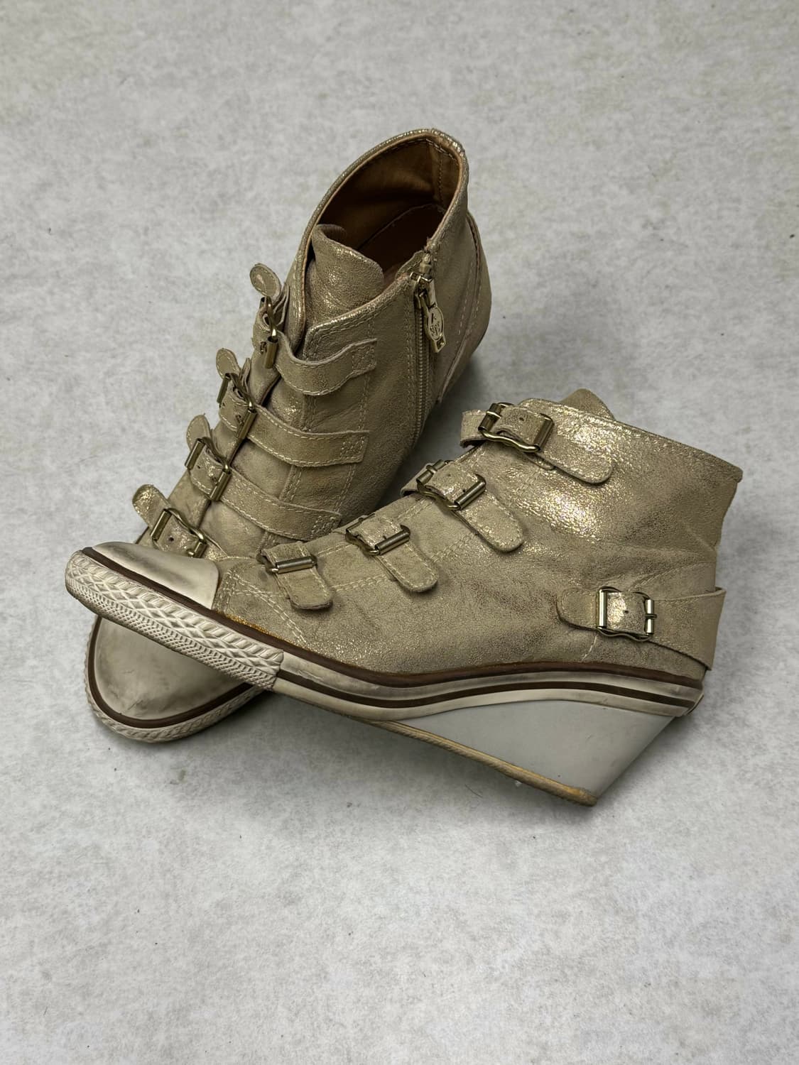 Ash 제니얼 골드 웨지 스니커즈 상품이미지2