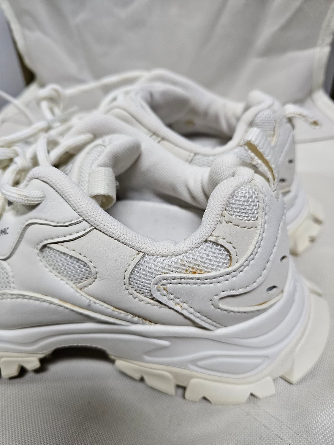 내셔널지오그래픽 어글리슈즈 240 상품이미지3