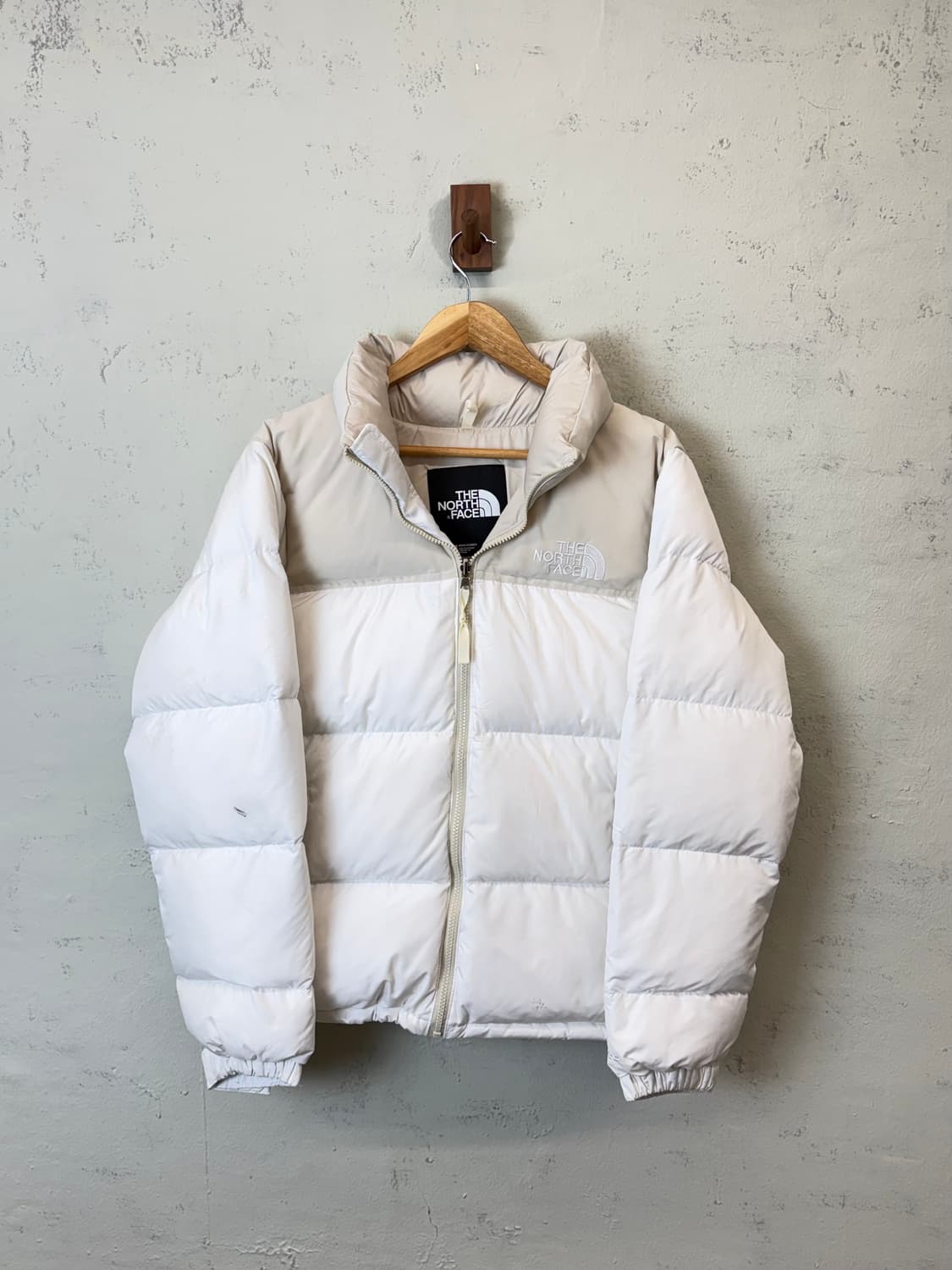 노스페이스 오리털 눕시 패딩 상품이미지1