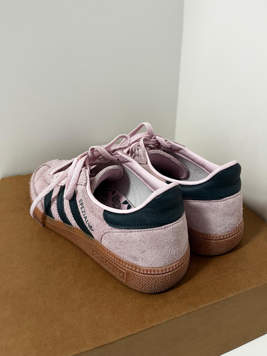 아디다스 스페지알 핑크 240 상품이미지3