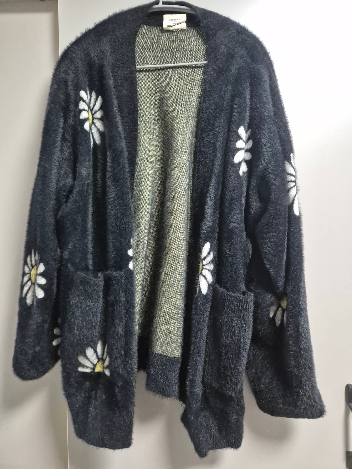 316 standard 데이지 패턴 오버핏 가디건 판매합니다 상품이미지1