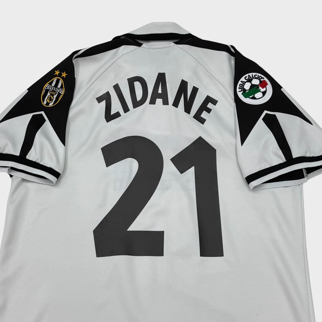 98-99 유벤투스 어웨이 No.21 지네딘 지단 상품이미지8