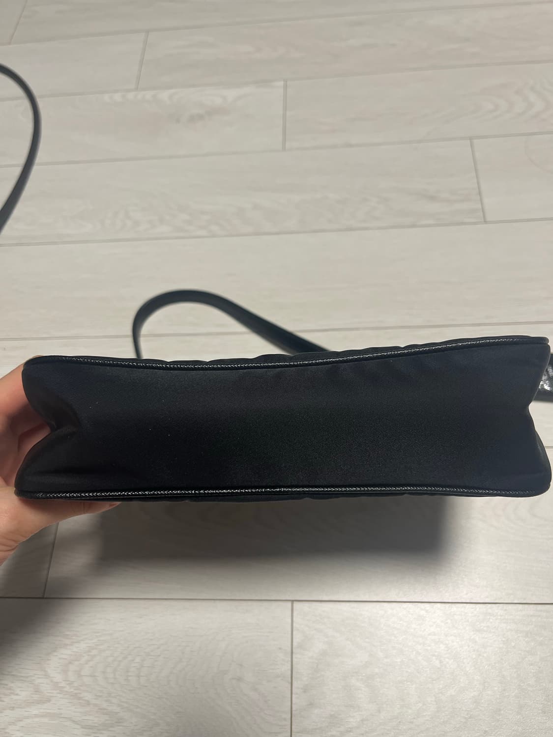 프라다 리나일론 호보백 상품이미지4