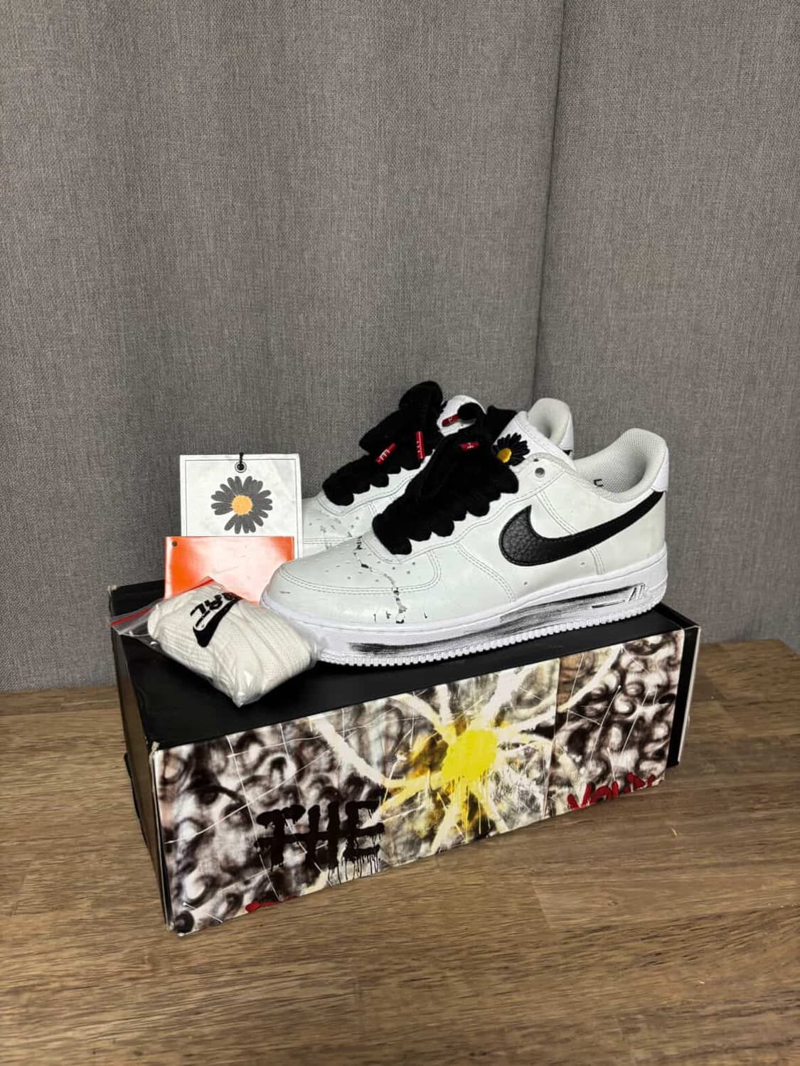 나이키 피스마이너스원 2.0 에어포스 판매합니다 상품이미지1