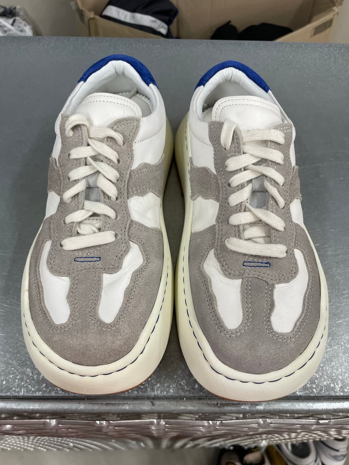 아더에러 로그 바우스 오프 화이트 230 상품이미지5