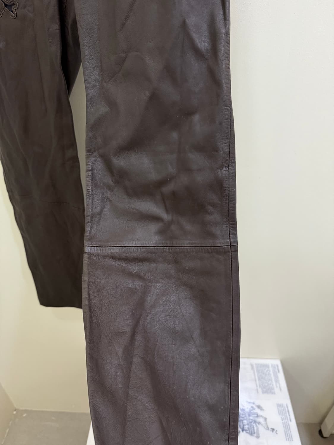 겐조 카우 레더 패턴 팬츠 정품 상품이미지3