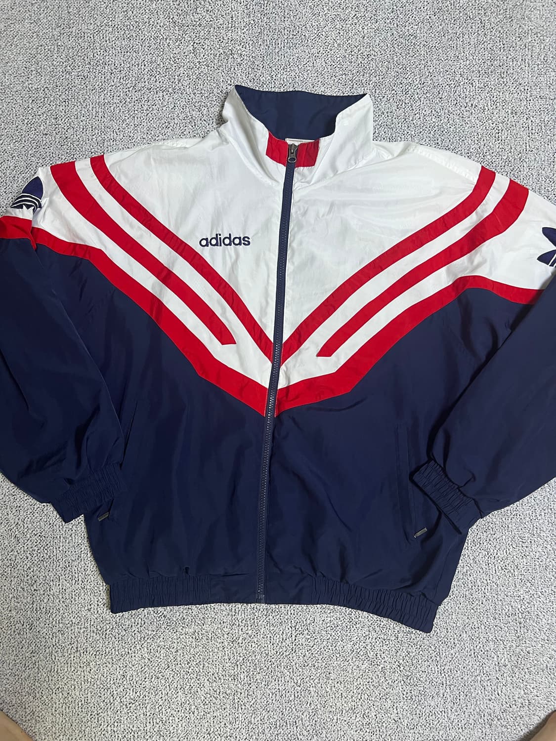 아디다스 올드스쿨 바람막이 상품이미지2