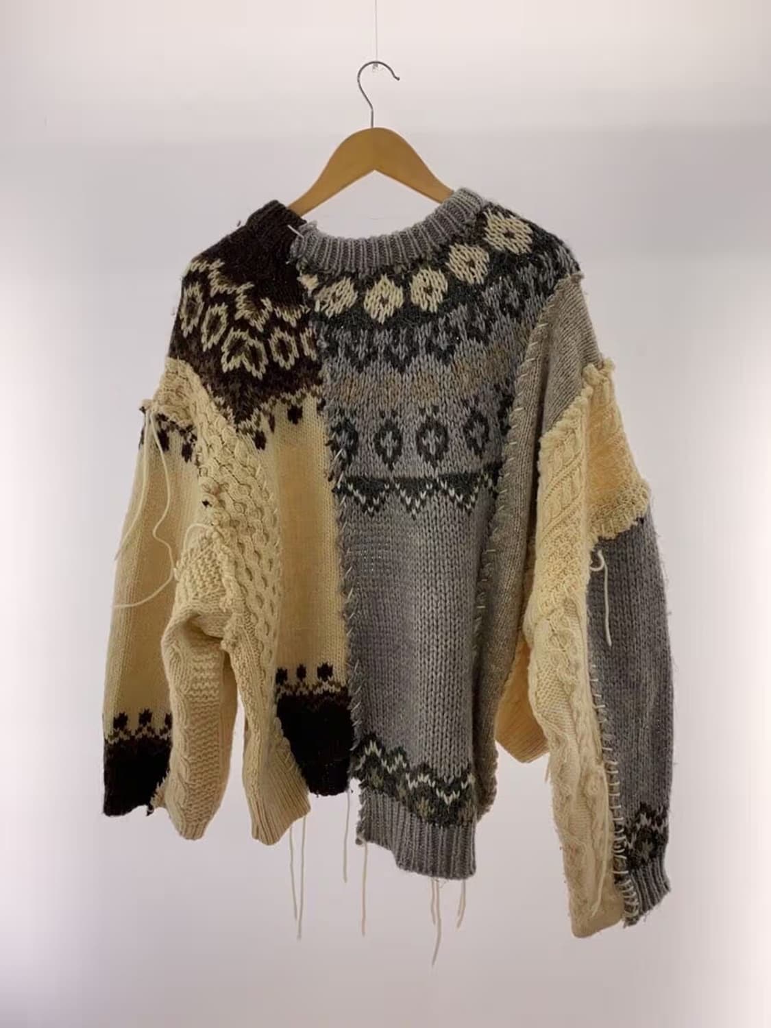 discovered Knit Sweater 상품이미지2