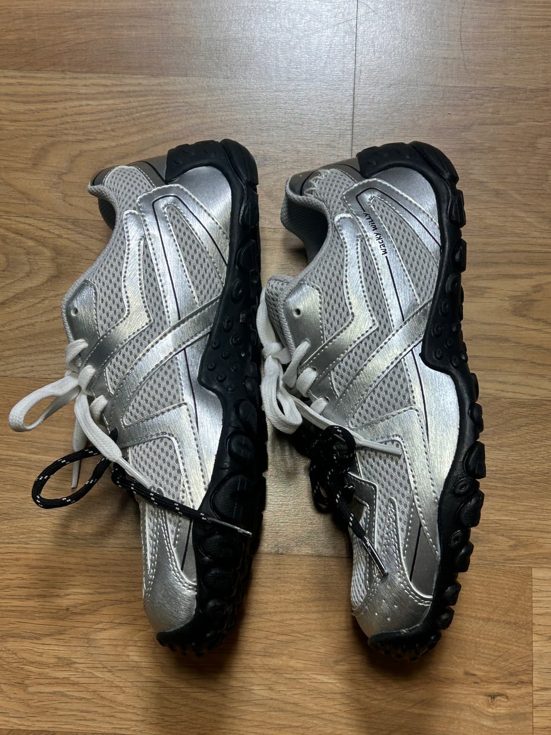 와키윌리 실버 운동화 새제품 상품이미지4