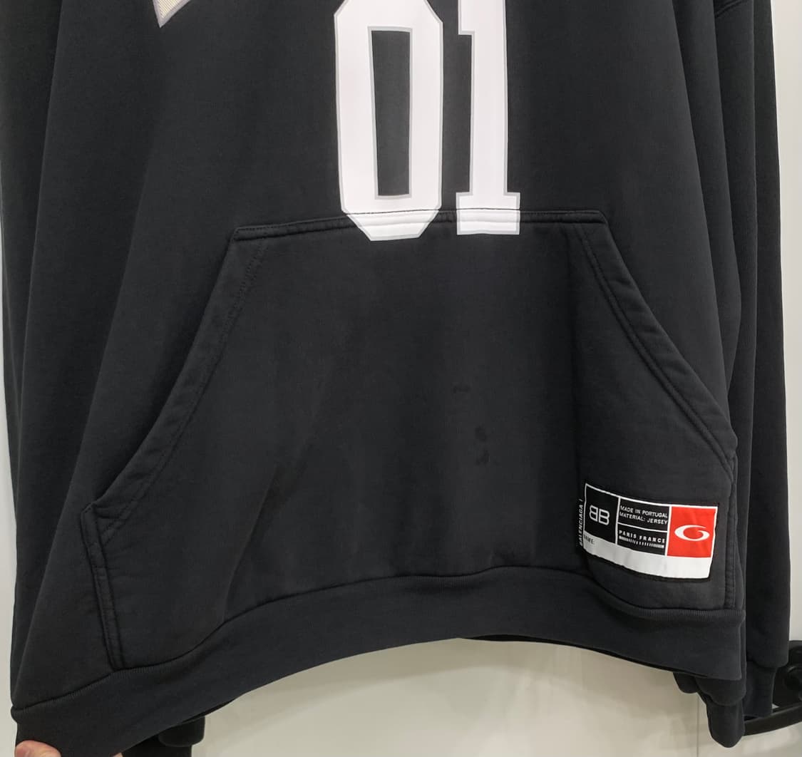 [S]발렌시아가 바스켓볼 후드티셔츠 블랙 상품이미지9