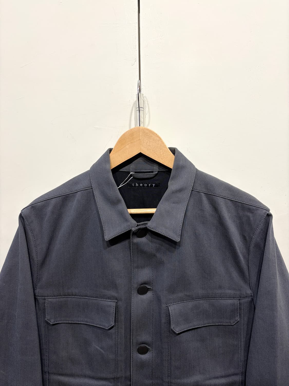 띠어리 데님 트러커 자켓 상품이미지3