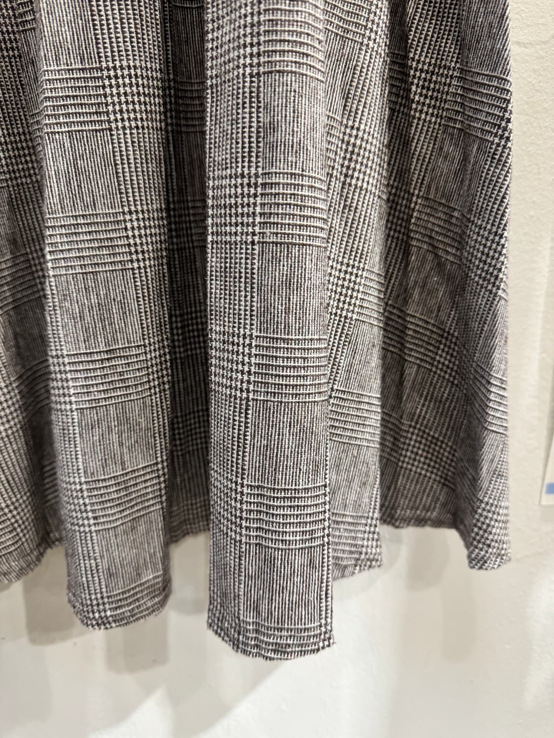 vintage 벨벳배색 플리츠 롱스커트 상품이미지4