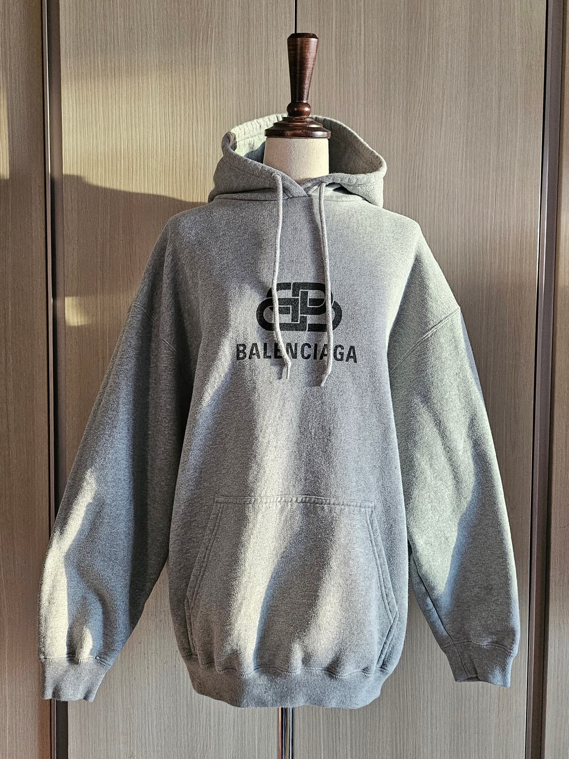 발렌시아가 BB 로고 오버핏 그레이 후드티 S 상품이미지6