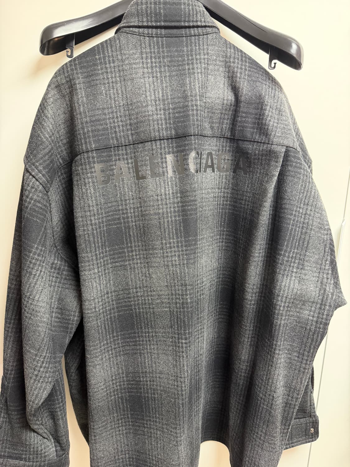 발렌시아가 오버사이즈 플란넬 체크 셔츠 1사이즈 상품이미지3