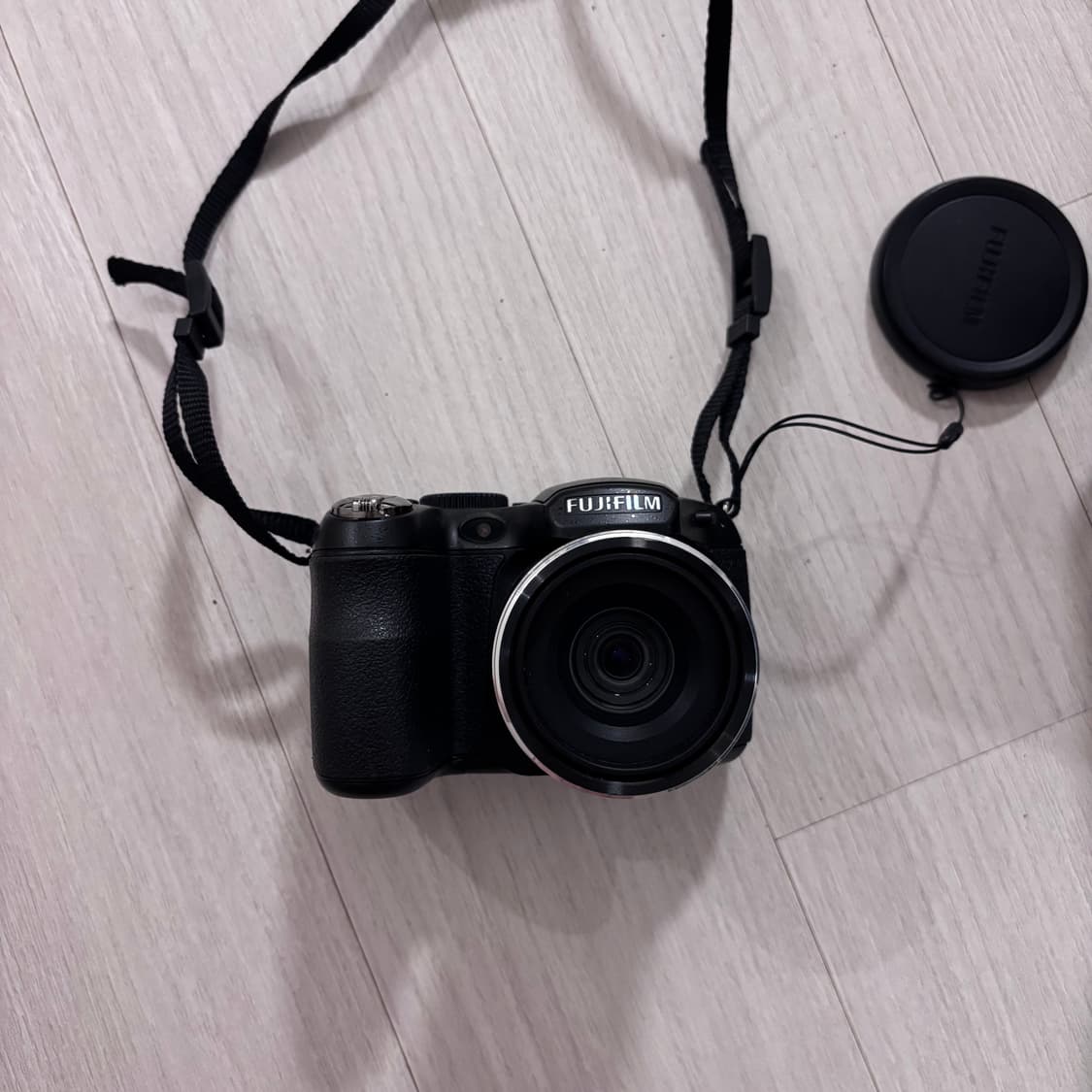 후지필름 파인픽스 S2950 블랙 18배줌 빈티지 카메라 상품이미지1