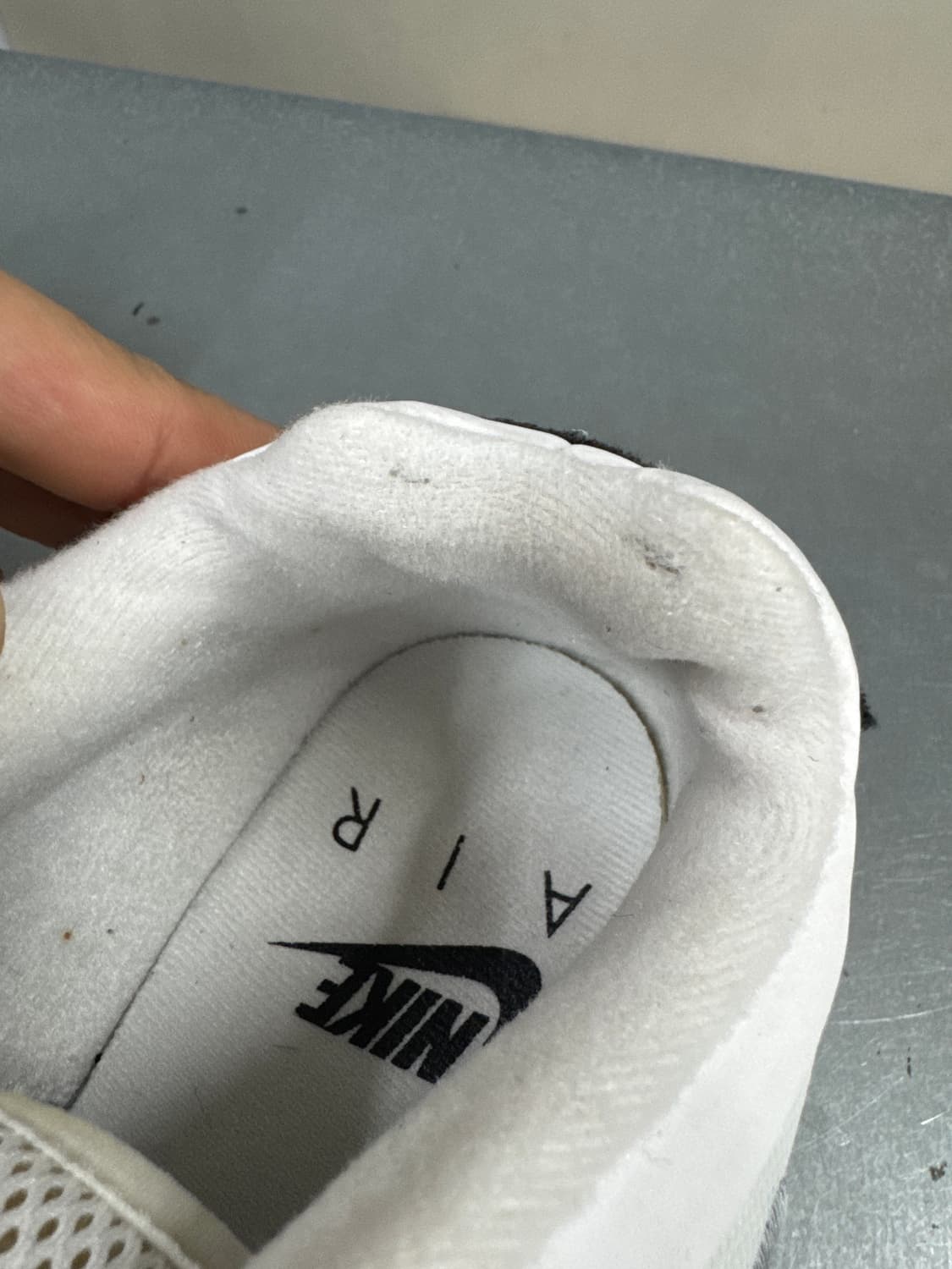 나이키 에어맥스 솔로 280 상품이미지8