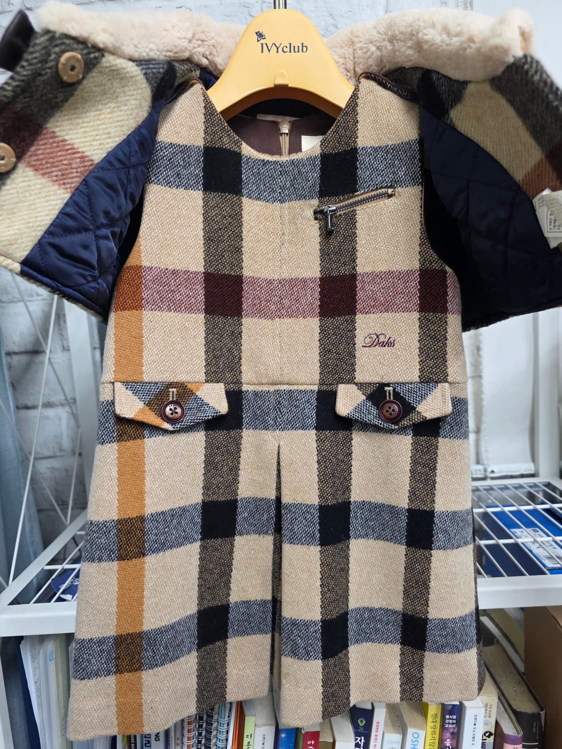 닥스 키즈 여아케이프 3Y 체크 원피스 케이프 세트 AD38 상품이미지3