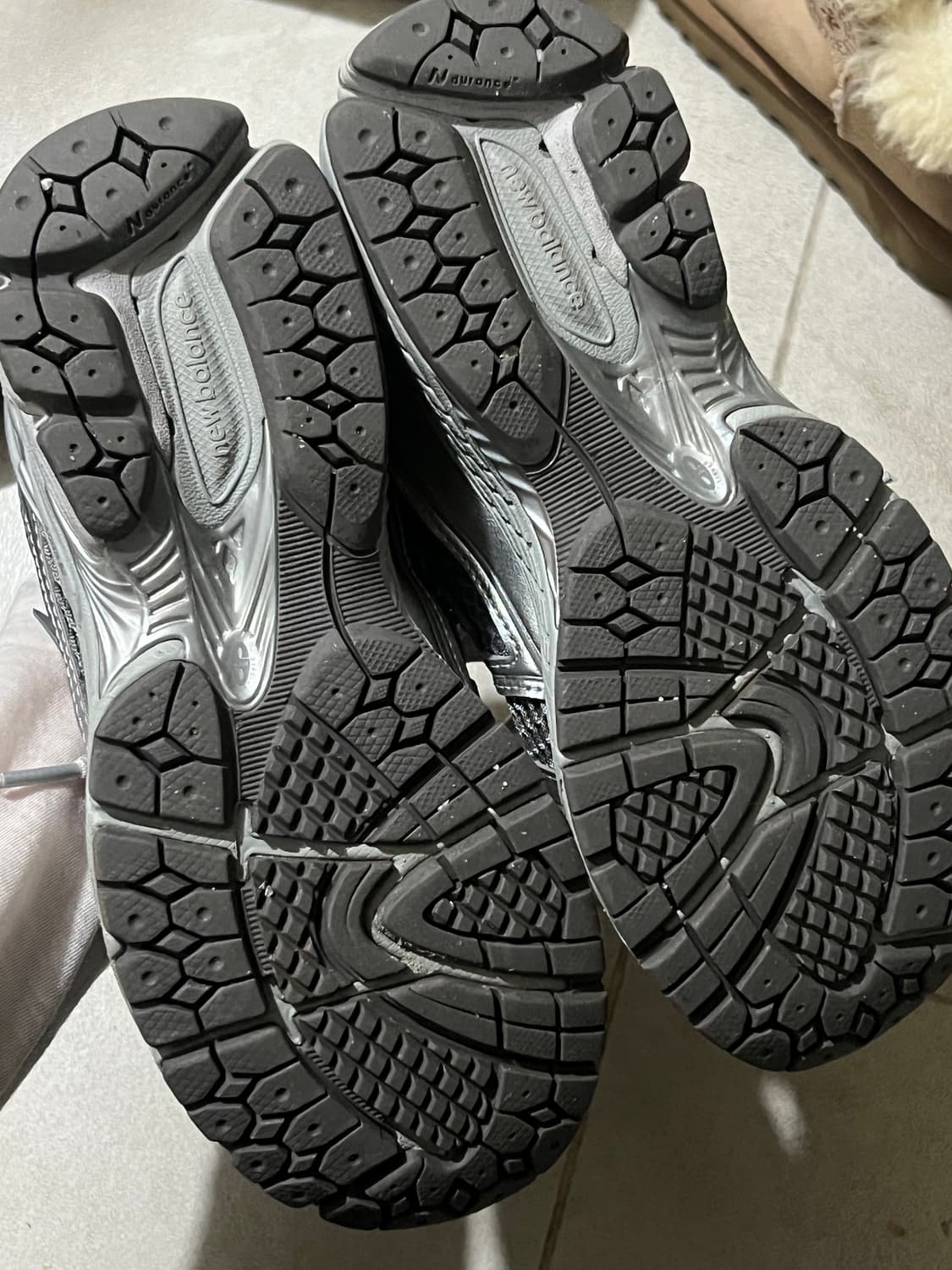 (220) 뉴발란스1906R 하버 그레이  실버메탈릭 상품이미지3