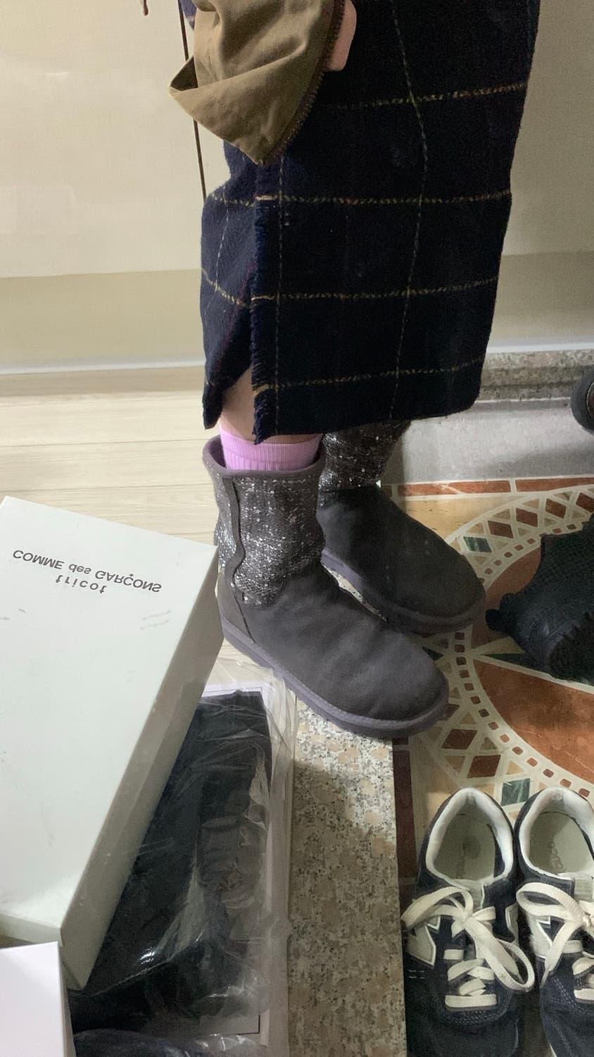 Ugg spangle boots 상품이미지10