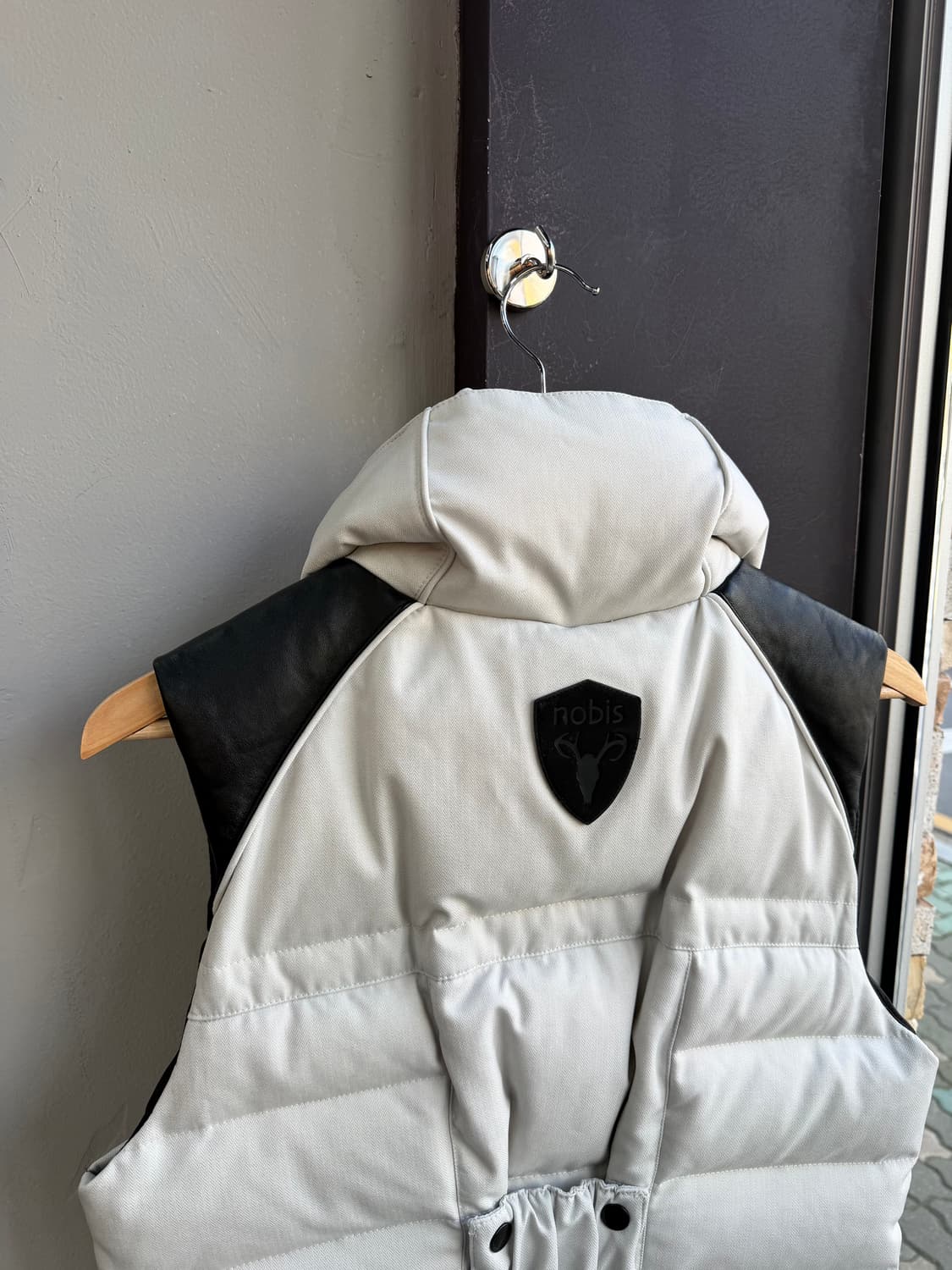 S/ 노비스 백패치 레더트리밍 조끼패딩 상품이미지6