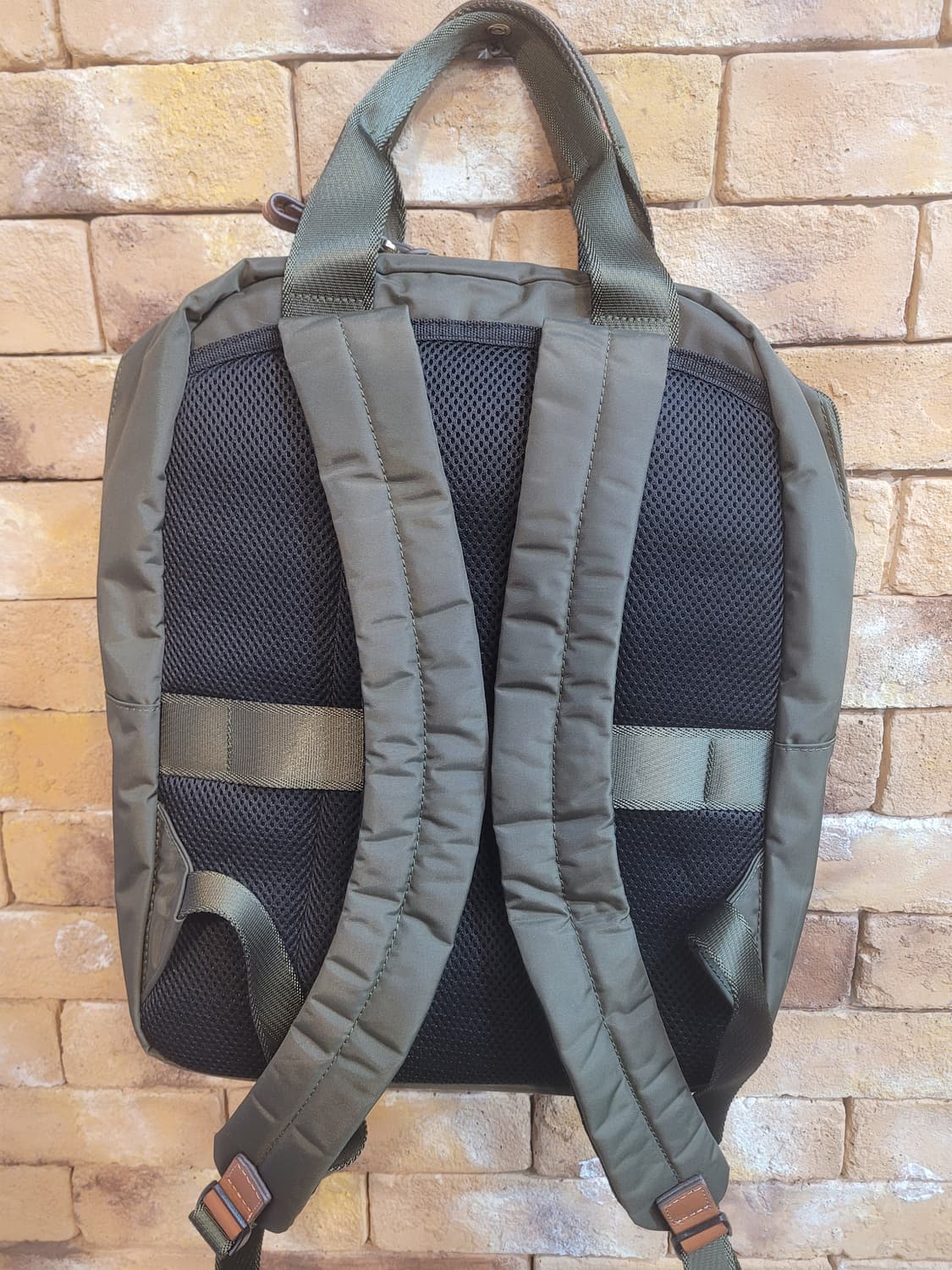 브릭스 BRIC'S 백팩 올리브 상품이미지2