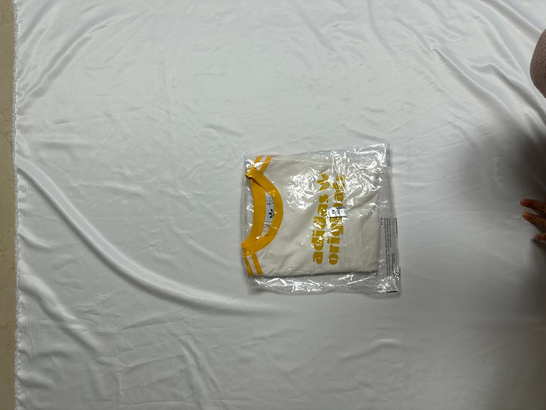 아디다스 오리지널 슬림 로고 반팔티셔츠 M 상품이미지3