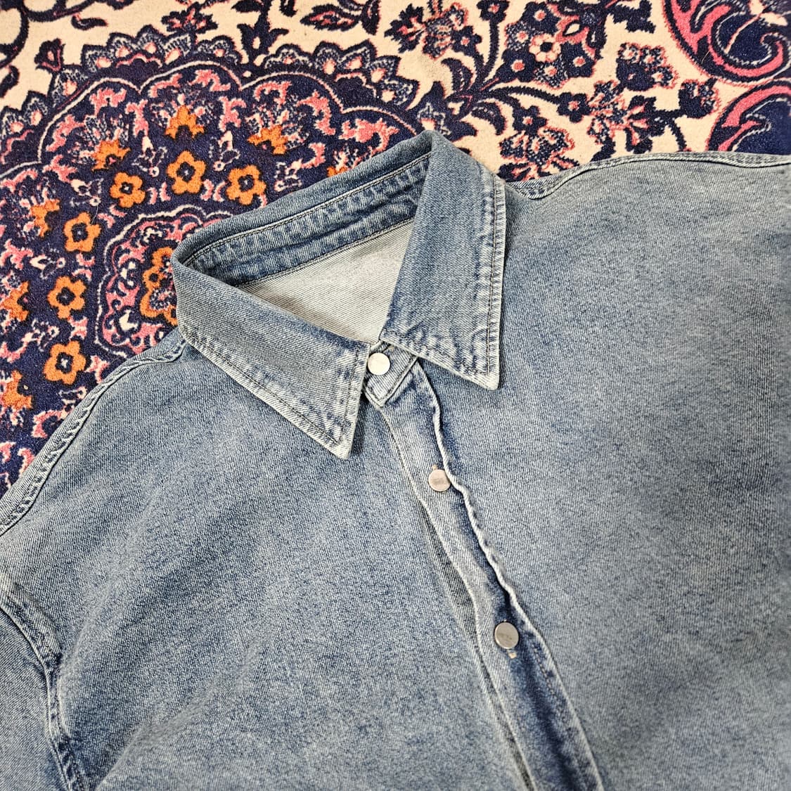 시스템(System) 20ss 빈티지 루즈핏 메탈로고 데님 셔츠 상품이미지9