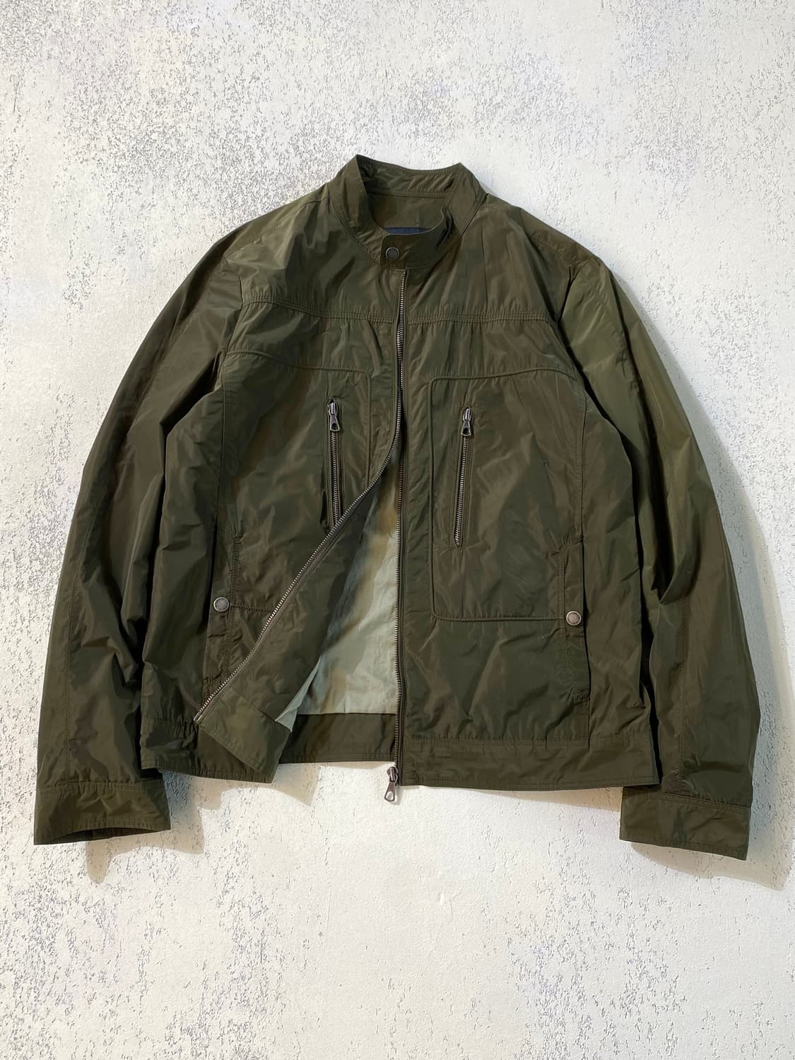 [105] INTERMEZZO 인터메조 카키 폴리쉘 집업 자켓 상품이미지1