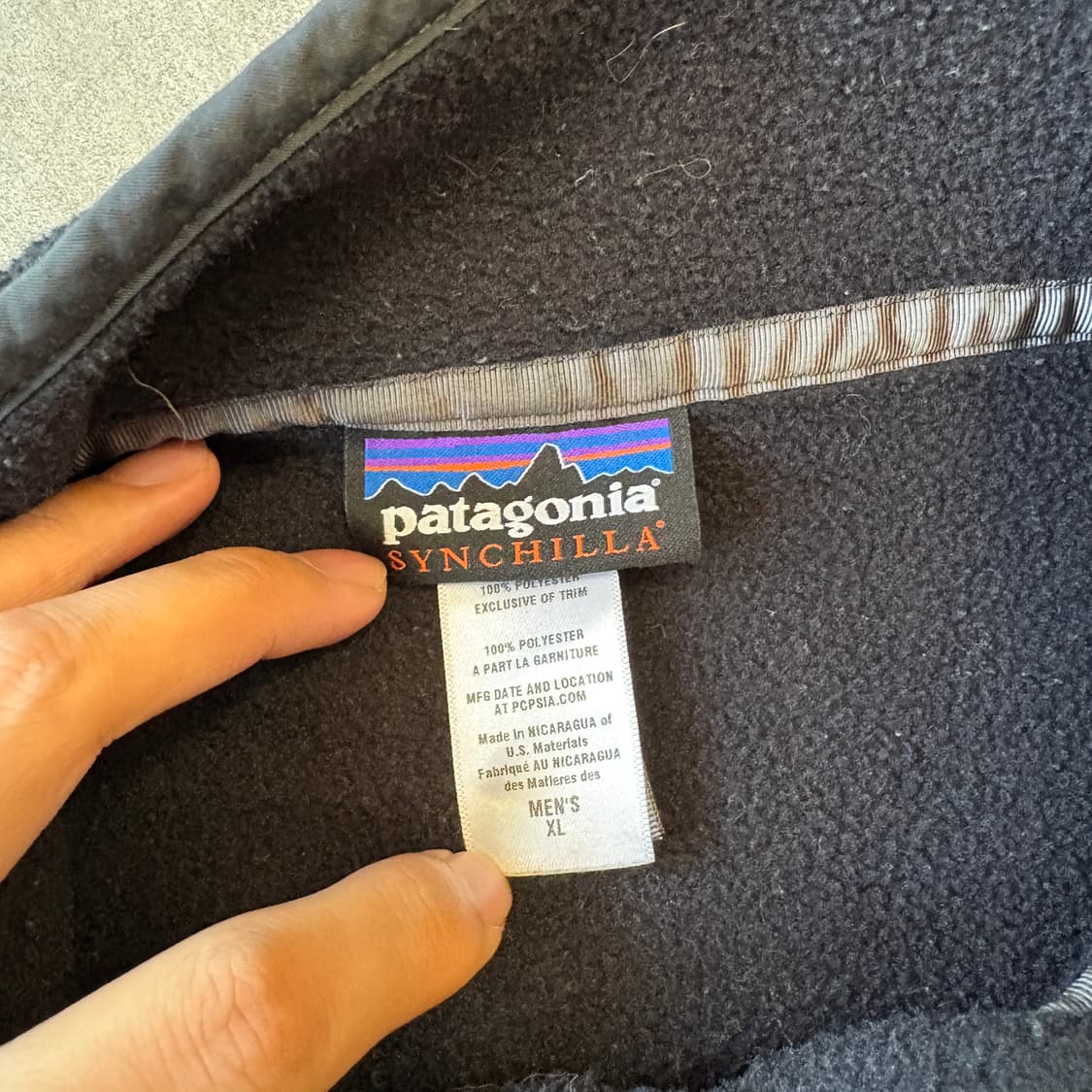 파타고니아 정품 블랙 신칠라 스냅티 상품이미지4