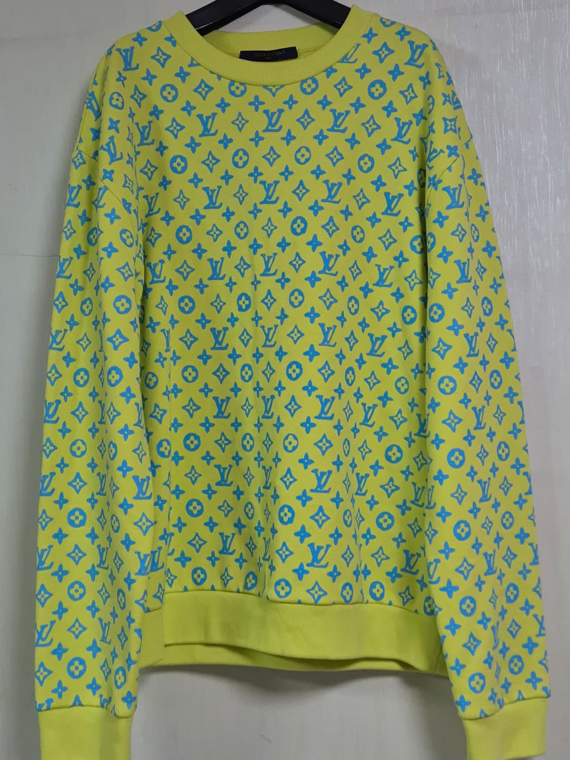 루이비통 스웨트셔츠 상품이미지1