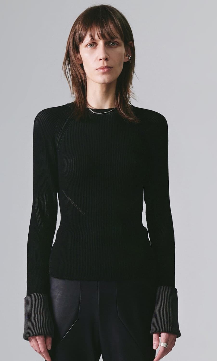 나체 투톤 슬림핏 니트 블랙 상품이미지1